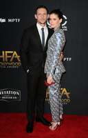 Kate Mara longsleeve t-shirt #2837377