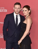 Kate Mara longsleeve t-shirt #2837432