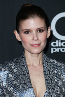 Kate Mara longsleeve t-shirt #2837440