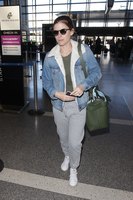 Kate Mara Sweatshirt #3062516