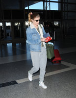 Kate Mara Sweatshirt #3062568
