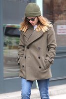 Kate Mara Sweatshirt #3160076