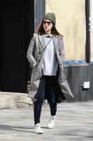 Kate Mara Sweatshirt #3178063