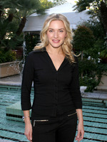 Kate Winslet Longsleeve T-shirt #2047162