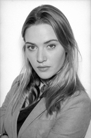 Kate Winslet Longsleeve T-shirt #2047241