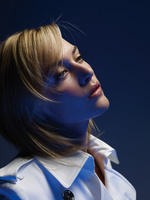 Kate Winslet Longsleeve T-shirt #2047297