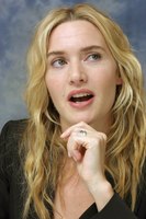 Kate Winslet Longsleeve T-shirt #2264129