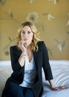 Kate Winslet Longsleeve T-shirt #3656081
