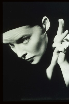 Katharine Hepburn Poster 2560824