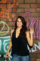 Katharine McPhee Longsleeve T-shirt #2045018