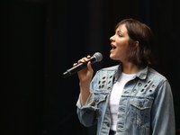 Katharine Mcphee Longsleeve T-shirt #3312803