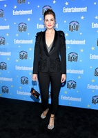 Katherine Barrell longsleeve t-shirt #3898565