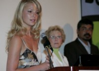 Katherine Heigl t-shirt #1241603