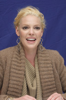 Katherine Heigl Sweatshirt #2448893