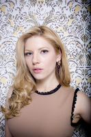 Katheryn Winnick Sweatshirt #2081507