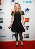 Kathryn Newton hoodie #3092428