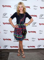 Kathryn Newton mug #G1334614