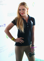 Kathryn Newton tote bag #G1334870
