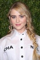 Kathryn Newton mug #G2449746