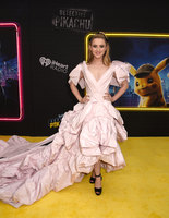 Kathryn Newton tote bag #G2466968