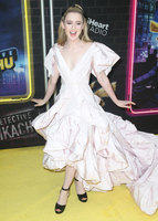 Kathryn Newton longsleeve t-shirt #3849784