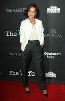 Katie Holmes Sweatshirt #3772630