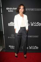 Katie Holmes Sweatshirt #3772633