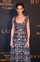 Katie Holmes Sweatshirt #3801402