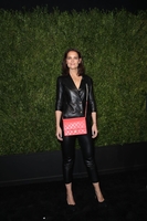 Katie Holmes Sweatshirt #3838575