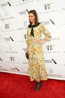 Katie Holmes Sweatshirt #3855430