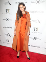 Katie Holmes Sweatshirt #3919429
