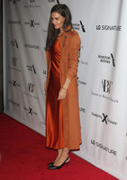 Katie Holmes Sweatshirt #3919431