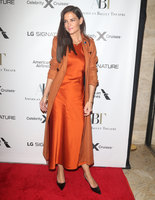 Katie Holmes Sweatshirt #3919444