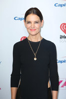 Katie Holmes Sweatshirt #3919464
