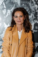 Katie Holmes Sweatshirt #3919468