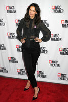 Katie Holmes Sweatshirt #3919469