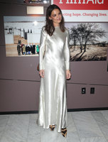 Katie Holmes Sweatshirt #3919483