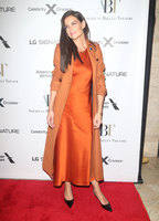 Katie Holmes Longsleeve T-shirt #3919485