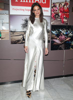 Katie Holmes Sweatshirt #3919501