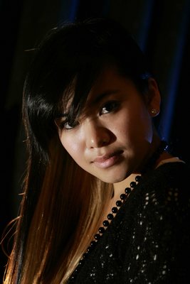 Katie Leung Longsleeve T-shirt