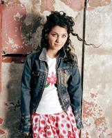 Katie Melua Longsleeve T-shirt #2036850