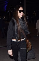 Katie Price Longsleeve T-shirt #2904801