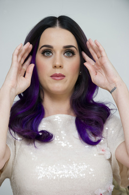 Katy Perry puzzle 2224950
