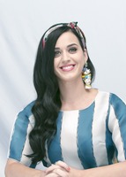 Katy Perry t-shirt #2430444