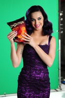 Katy Perry Longsleeve T-shirt #2468282