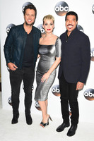 Katy Perry Sweatshirt #2958346