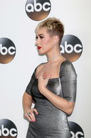 Katy Perry longsleeve t-shirt #2958365