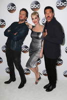 Katy Perry Sweatshirt #2958422