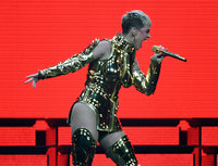 Katy Perry Longsleeve T-shirt #2958447