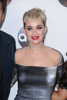 Katy Perry Longsleeve T-shirt #2958454